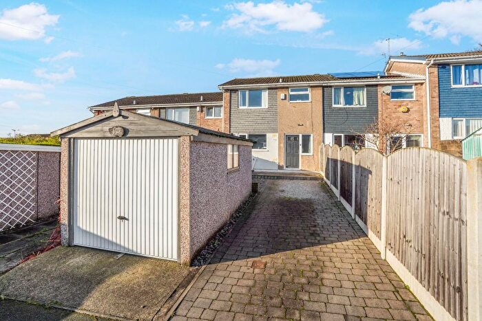 3 Bedroom Terraced House For Sale In Bennet Court, Leeds, West Yorkshire, LS15