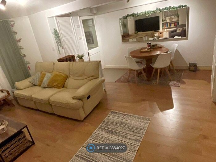 1 Bedroom Flat To Rent In Inglewood Road, West Hampstead, NW6