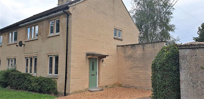 3 Bedroom Semi-Detached House To Rent In Parkfields, Chippenham, SN15