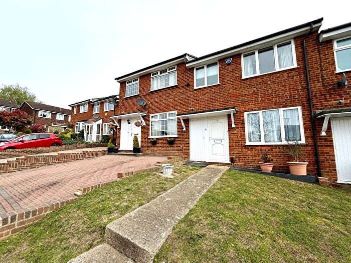3 Bedroom Terraced House For Sale In Drake Road, Chessington, Surrey., KT9