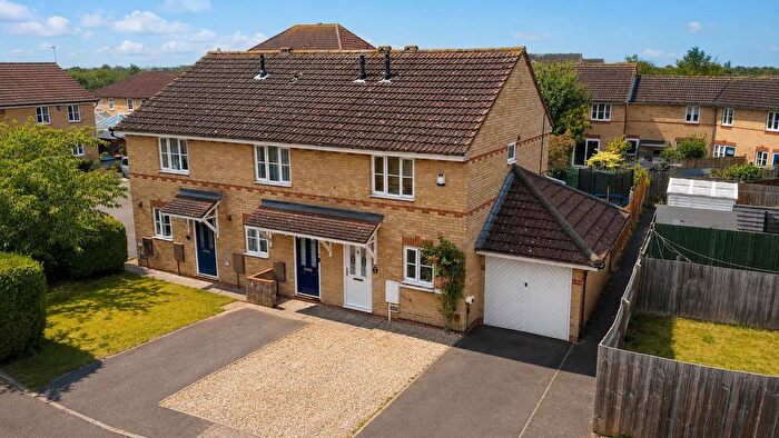 2 Bedroom End Of Terrace House For Sale In Ampleforth, Monkston, Milton Keynes, MK10