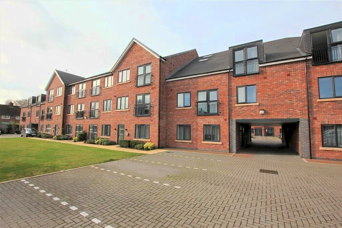 1 Bedroom Flat To Rent In Markfield Court, Swithland Avenue, Leicester, LE4