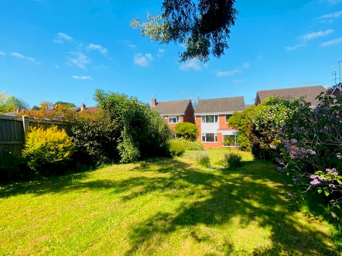 4 Bedroom Detached House To Rent In Copperbeech Close, Harborne, Birmingham, B32