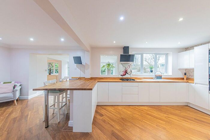 5 Bedroom Detached House For Sale In Ranworth Drive, Lowton, WA3