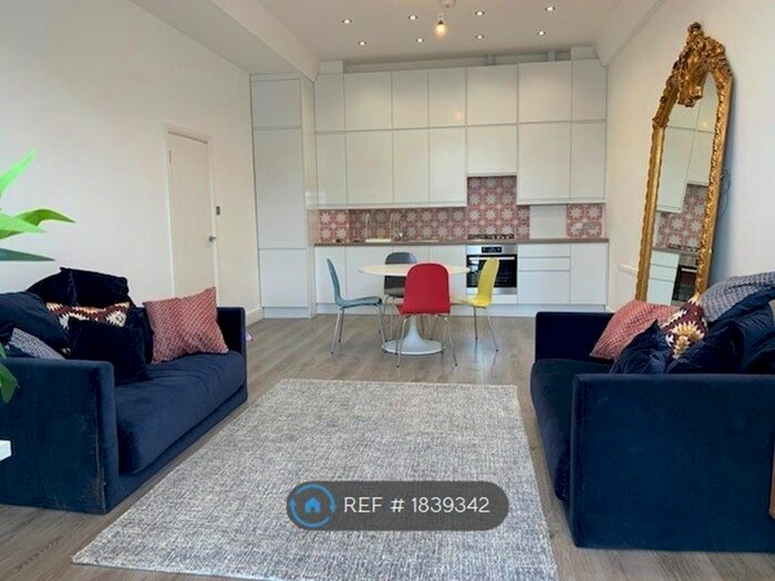 1 Bedroom Flat To Rent In Sz, London, W3