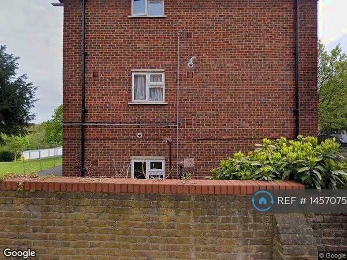 2 Bedroom Flat To Rent In Beech House, Shortlands, BR2