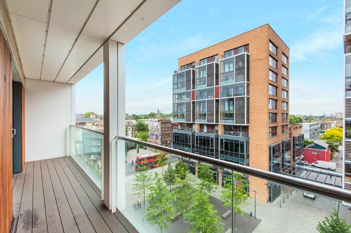 3 Bedroom Flat To Rent In Dalston Square, Dekker House, Dalston, E8