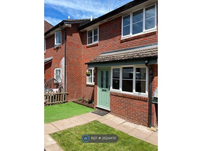 1 Bedroom Terraced House To Rent In Nicholson Mews, Egham, TW20