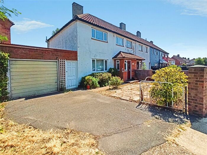 2 Bedroom End Of Terrace House For Sale In Woodgate Avenue, Chessington, KT9