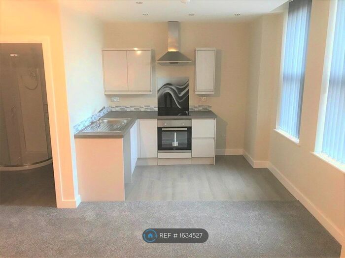 Studio To Rent In Meadow Road, Beeston, Nottingham, NG9