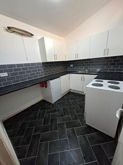 1 Bedroom Apartment To Rent In - High Road, Ilford, IG1