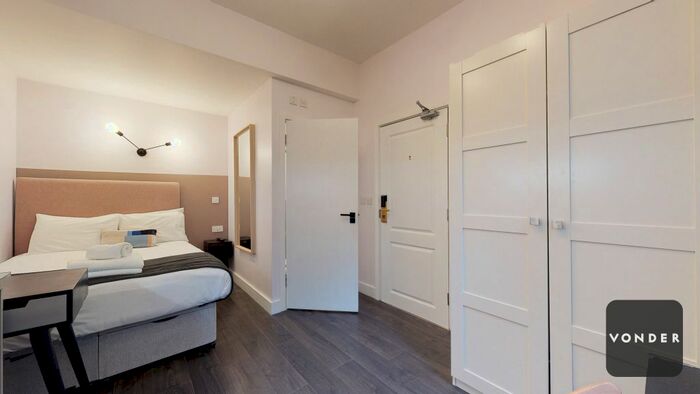 Studio To Rent In Clanricarde Gardens, London, W2