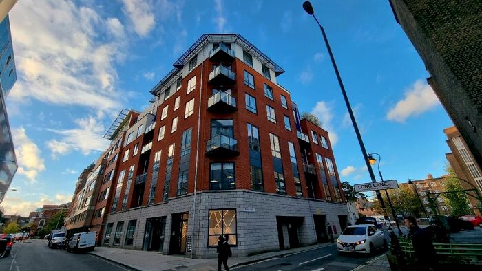 2 Bedroom Flat To Rent In Long Lane, London, South East London, SE1