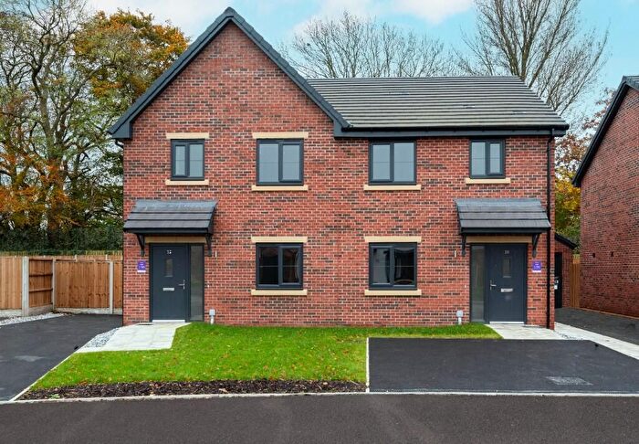 3 Bedroom Semi Detached House For Sale In D'urton Lane, Preston, PR3