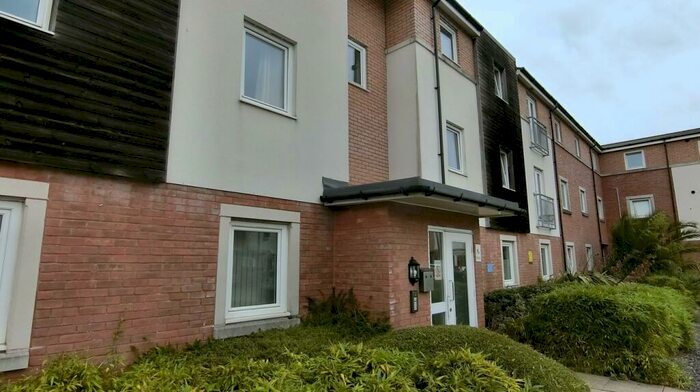 2 Bedroom Apartment To Rent In Burford Gardens, Cardiff, CF11