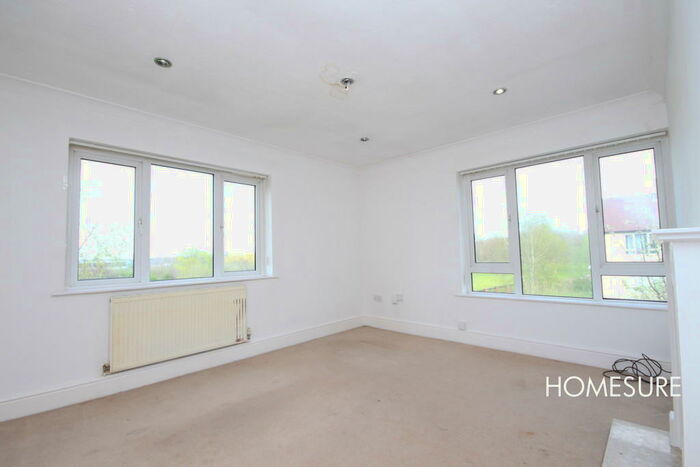 3 Bedroom Apartment To Rent In Nd Floor Apartment, Millwood Court, Alderfield Drive, Speke, Liverpool, L24