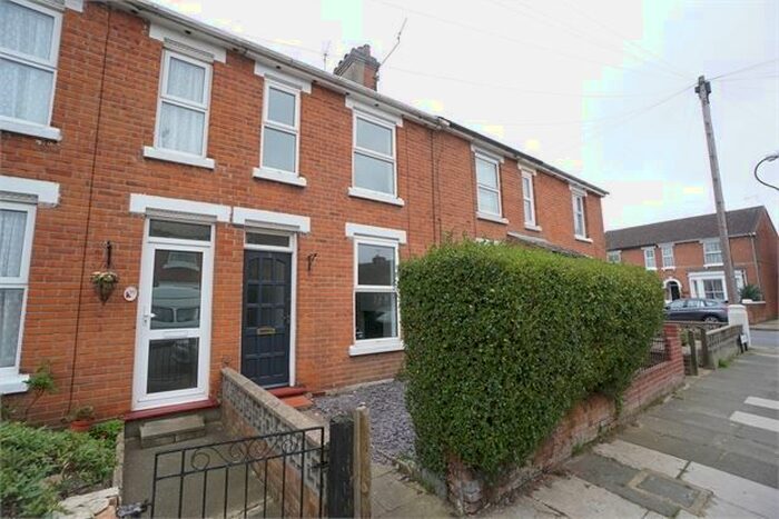 3 Bedroom Terraced House To Rent In Wickham Road, Colchester, Essex., CO3