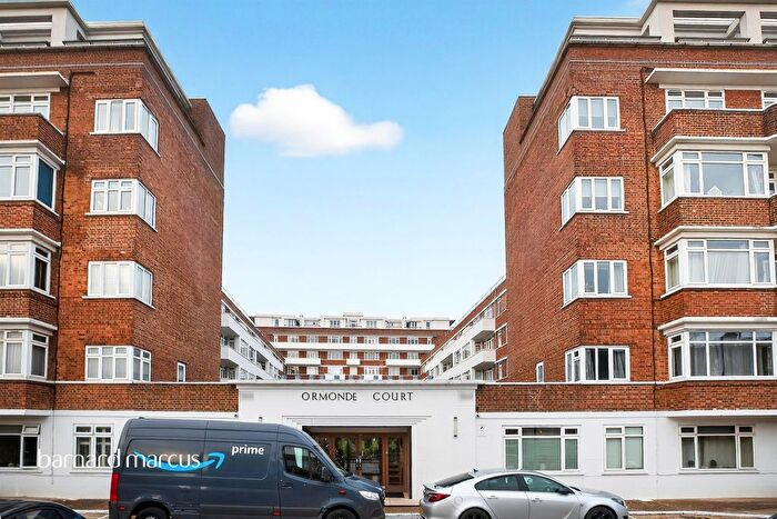 1 Bedroom Flat For Sale In Upper Richmond Road, London, SW15