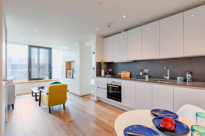 Studio To Rent In Junction Road, London, N19