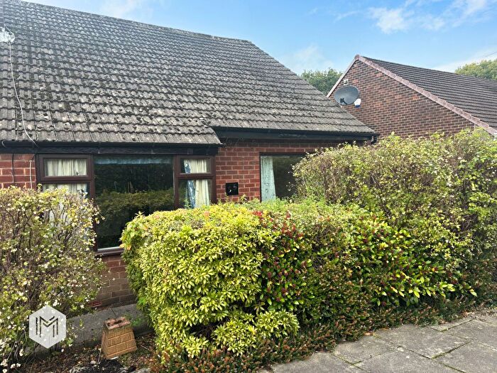 2 Bedroom Bungalow For Sale In Broadstone Road, Harwood, Bolton, BL2