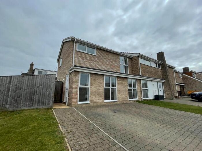 3 Bedroom End Of Terrace House To Rent In Cumnor Hill, Botley, OX2