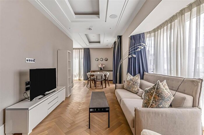 1 Bedroom Flat For Sale In Drake House, Marsham Street, Westminster, London, SW1P