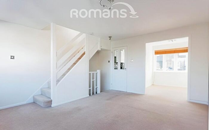 2 Bedroom Terraced House To Rent In St Leonards Avenue, SL4