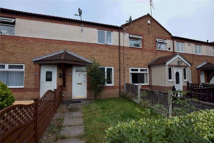2 Bedroom House To Rent In Raynville Walk, Leeds, LS13