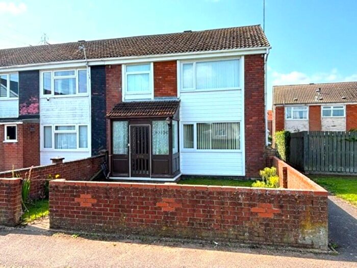 3 Bedroom Semi-Detached House For Sale In Chadwick Square, King's Lynn, PE30