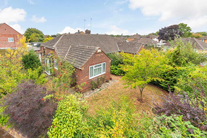 3 Bedroom Semi-Detached Bungalow For Sale In St Annes Road, Banbury, OX16