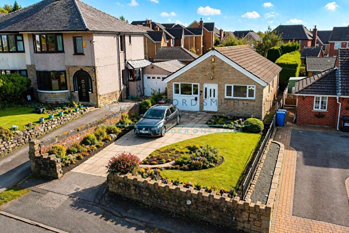 4 Bedroom Detached House For Sale In Kings Causeway, Brierfield, BB9