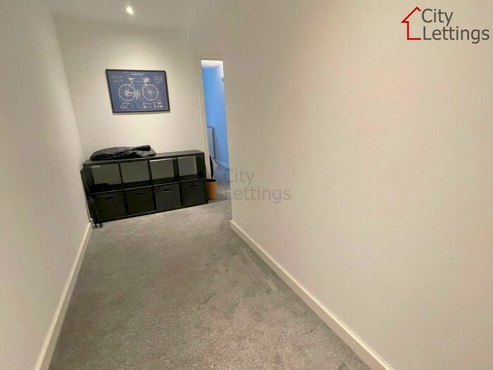2 Bedroom Apartment To Rent In The Hicking Building, NG2