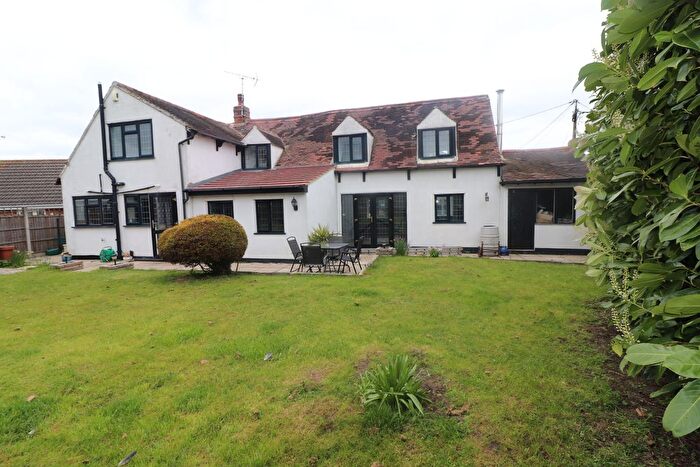 4 Bedroom Property To Rent In Perry Street, Billericay, CM12