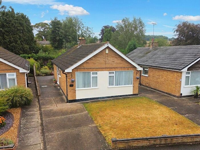 2 Bedroom Detached Bungalow For Sale In Leslie Grove, Calverton, Nottingham, NG14