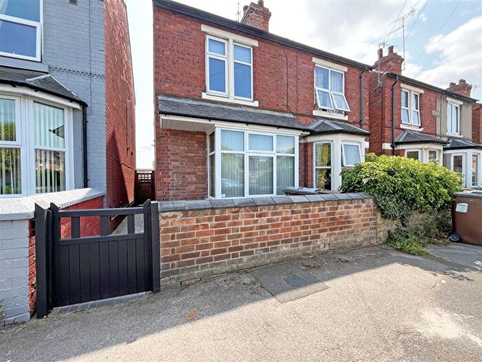 3 Bedroom Semi-Detached House To Rent In Broomhill Road, Bulwell, Nottingham, NG6