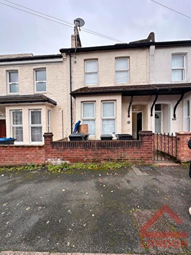 4 Bedroom Terraced House To Rent In Brafferton Road, Croydon, CR0