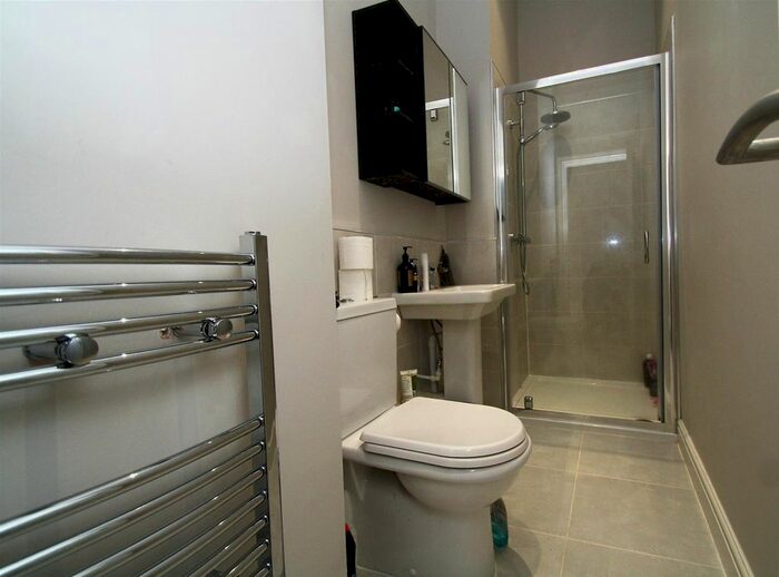 1 Bedroom Flat To Rent In Hamilton Square, Birkenhead, CH41