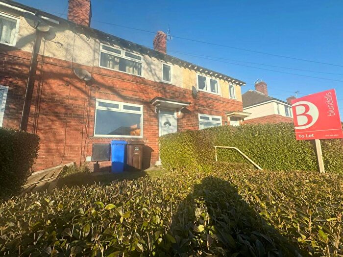 2 Bedroom House To Rent In Crowder Avenue, Southey Green, Sheffield, S5