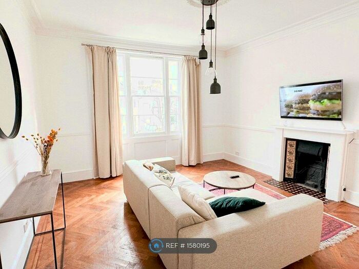 1 Bedroom Flat To Rent In Pembridge Villas, London, W11