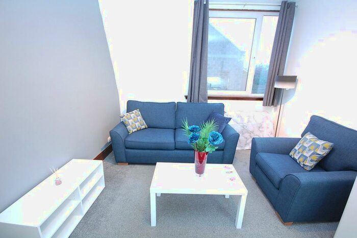 1 Bedroom Flat To Rent In Lamond Place, City Centre, Aberdeen, AB25