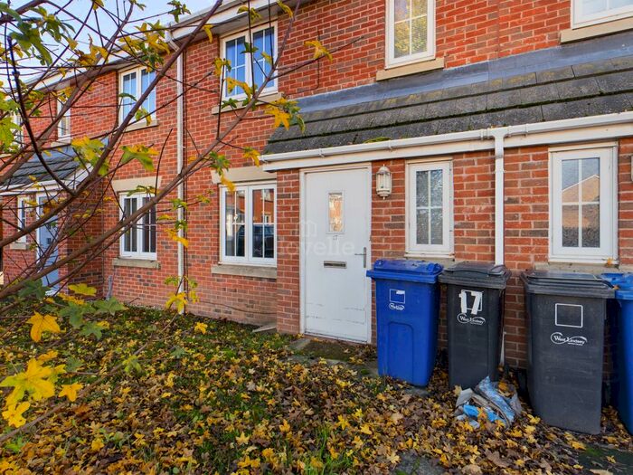 3 Bedroom Terraced House To Rent In Wentworth Close, Gainsborough, DN21