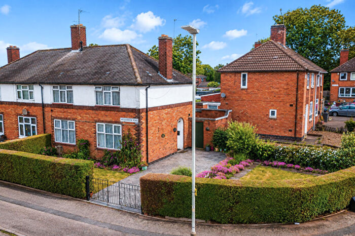 4 Bedroom Semi Detached House For Sale In Woodgreen Road, Northfields, Leicester, LE4