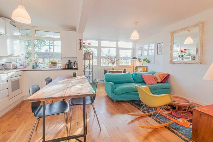 3 Bedroom Flat To Rent In Old Market Square, London, E2