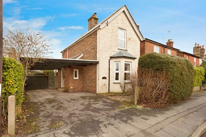 3 Bedroom Detached House For Sale In St Leonards Road, Horsham, West Sussex., RH13