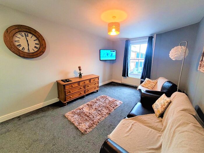 2 Bedroom Flat To Rent In Southgate Street, Gloucester, GL1