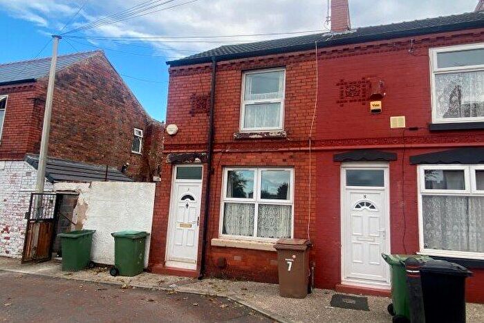 2 Bedroom Property To Rent In Dundonald Street, Birkenhead, CH41