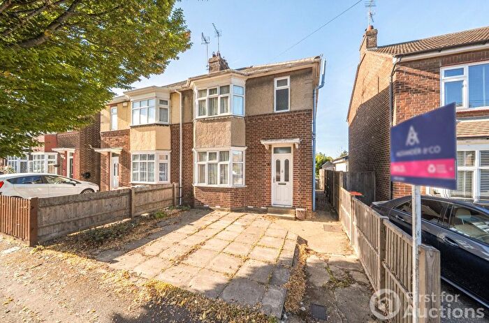3 Bedroom Semi-Detached House For Sale In Douglas Crescent, Houghton Regis, Dunstable, LU5