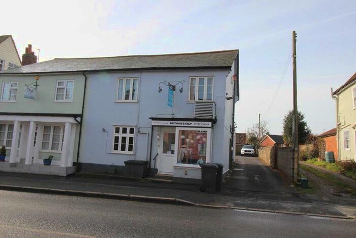 1 Bedroom Flat To Rent In High Street, Earls Colne, CO6