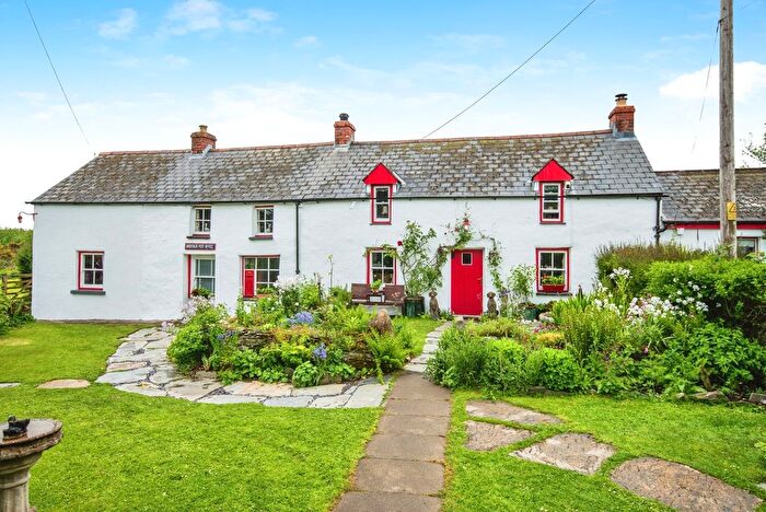 6 Bedroom Cottage For Sale In Rhosfach, Clynderwen, Pembrokeshire, SA66