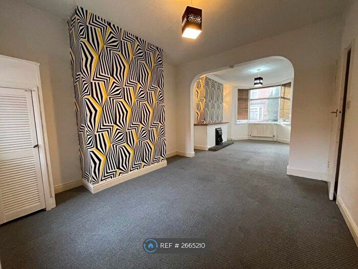 2 Bedroom Terraced House To Rent In Milton Avenue, Scarborough, YO12